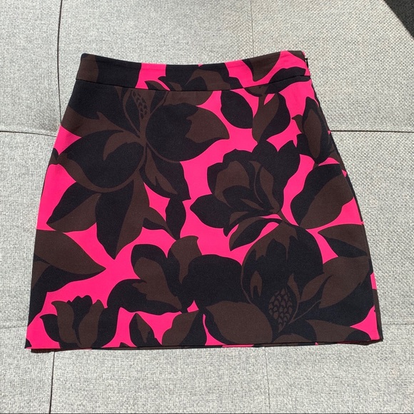 Milly Mini Skirt NEVER WORN - Picture 2 of 2